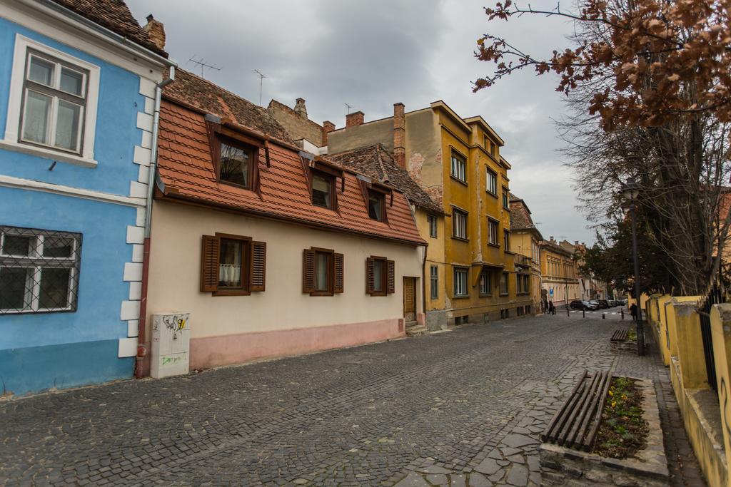 History Apartments Cetatii Sibiu Buitenkant foto