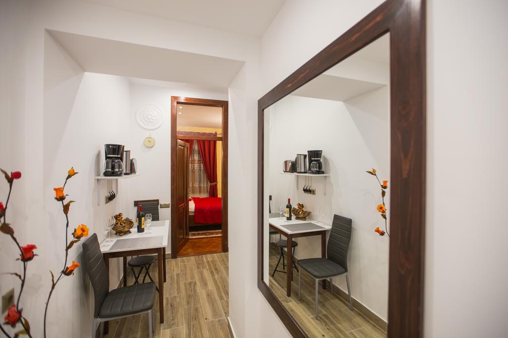 History Apartments Cetatii Sibiu Buitenkant foto